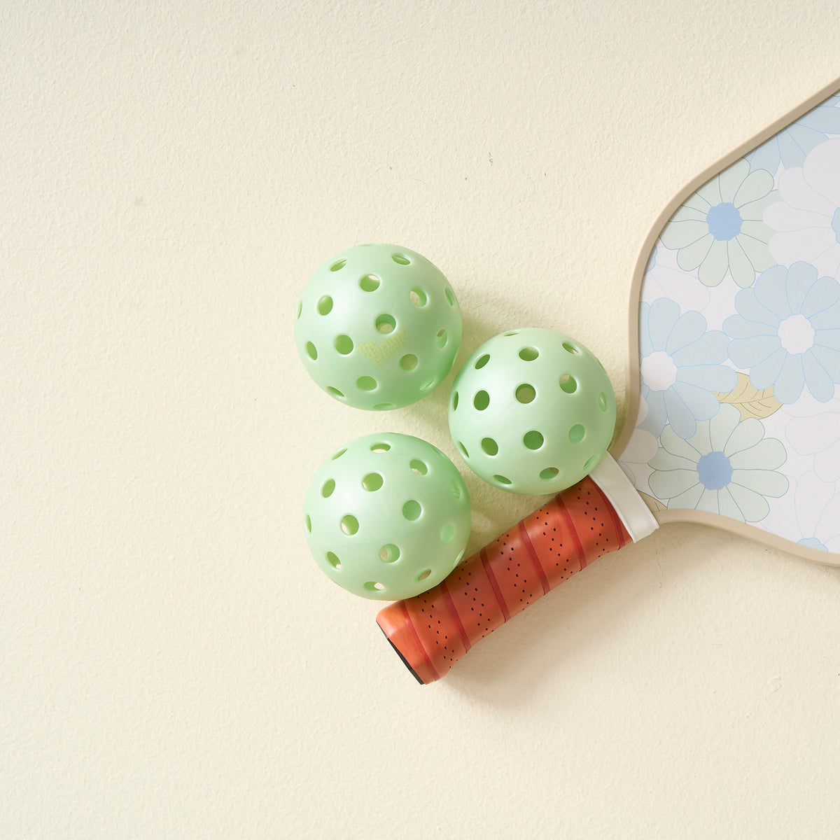 Pickleball Ball Set in Green