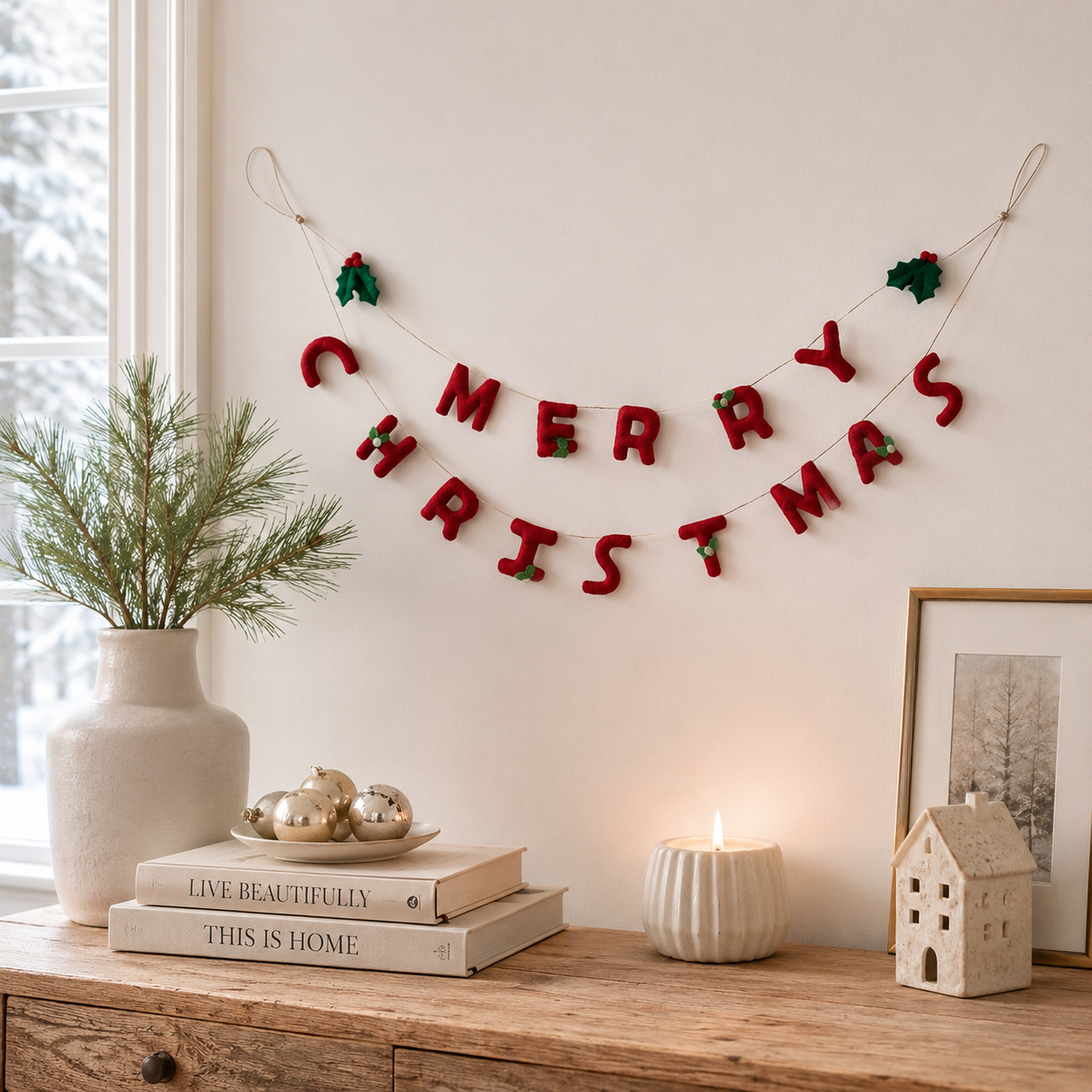 Garland w/ Holly Leaves & Berries "Merry Christmas", Red & Green