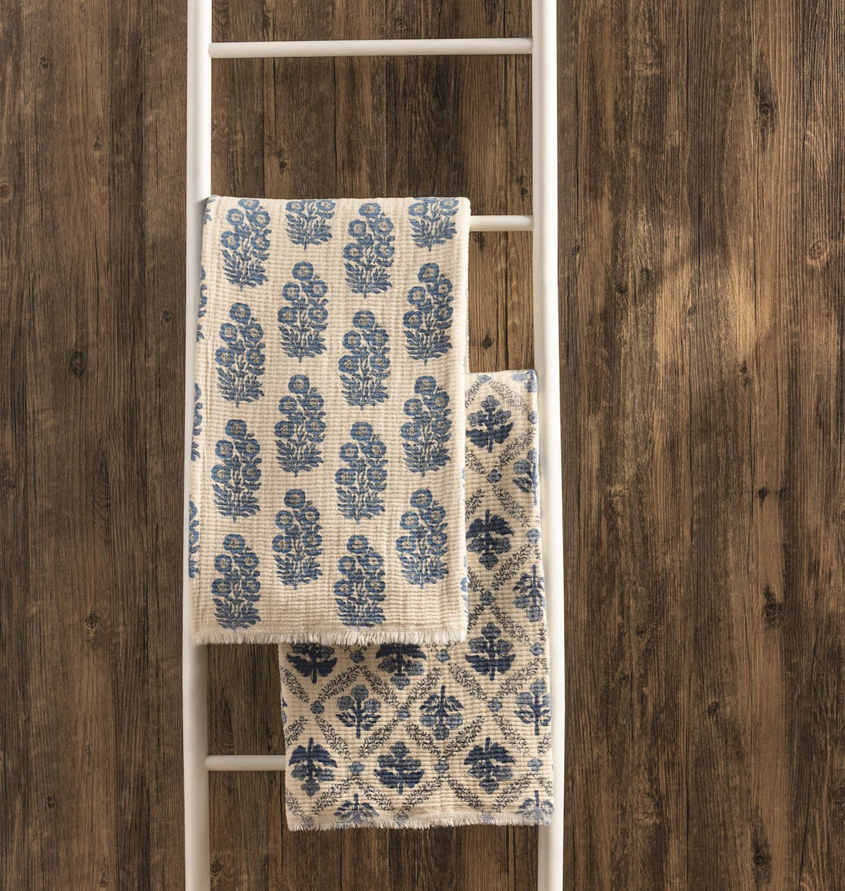 Flower Pattern Blue Throw Blanket