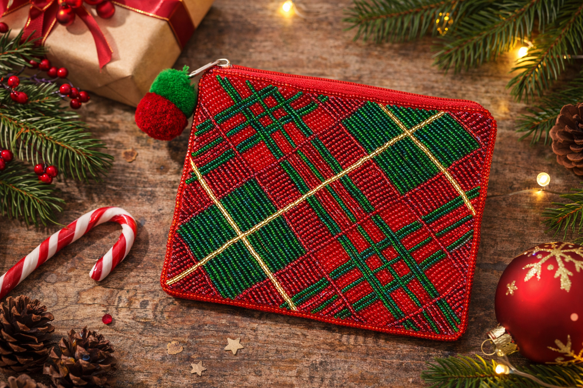 Christmas Plaid Beaded Coin Pouch