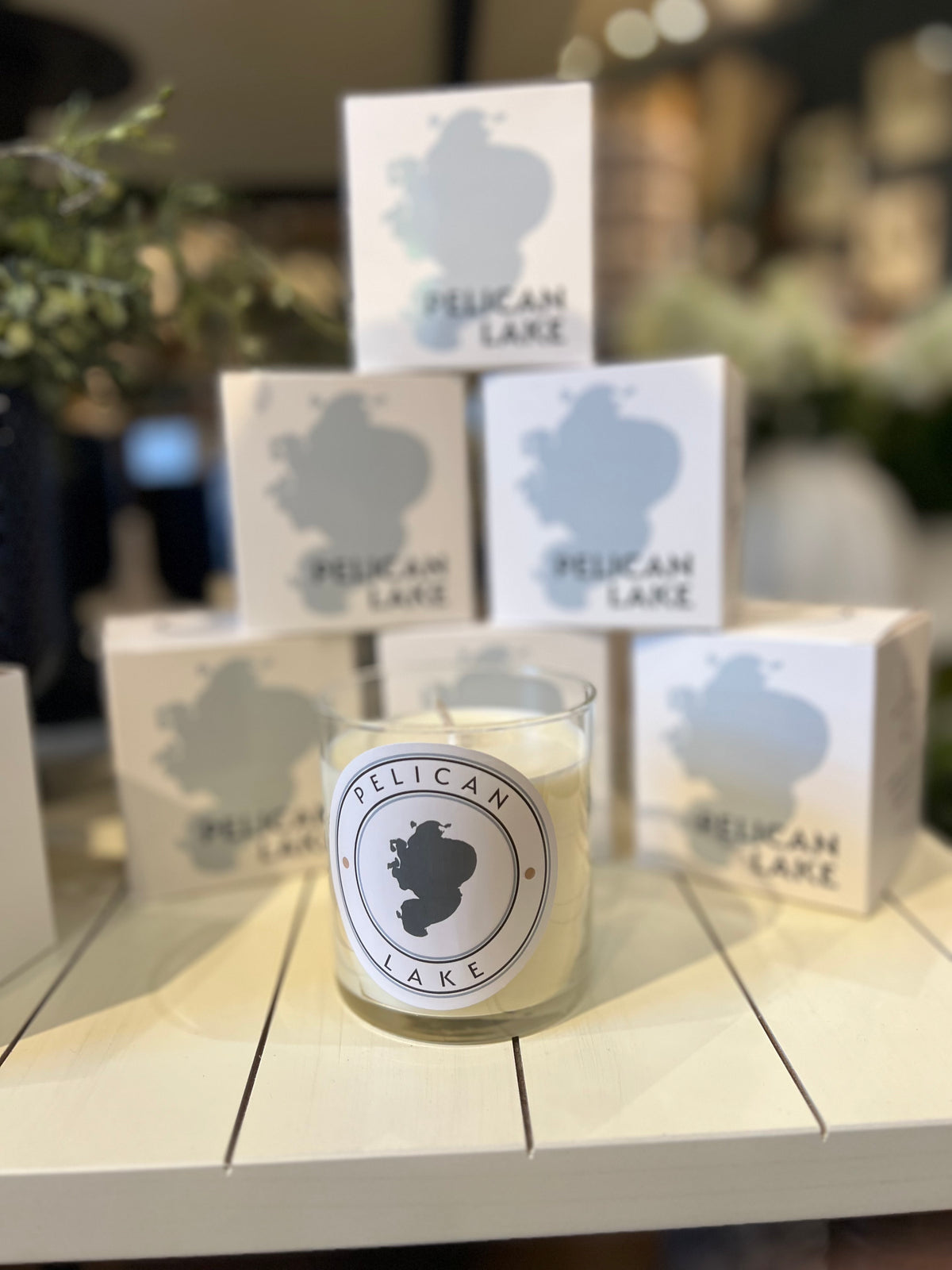 No. 98 Pelican Lake Candle