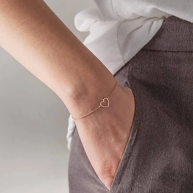 Dainty Heart Charm Bracelet