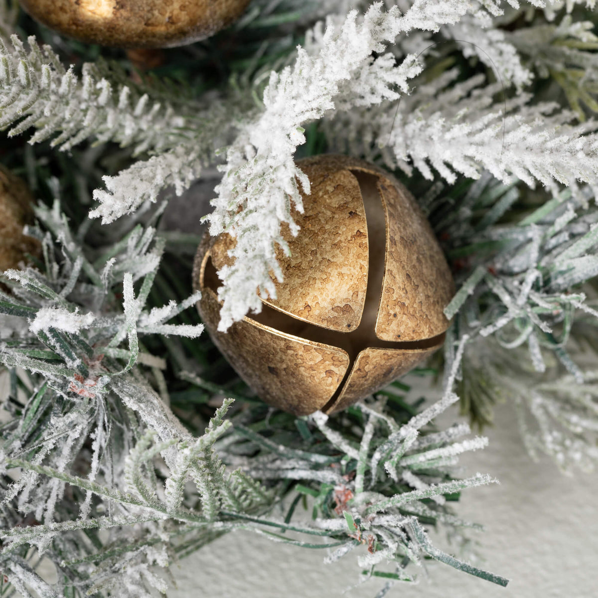 Pine Bell Orb