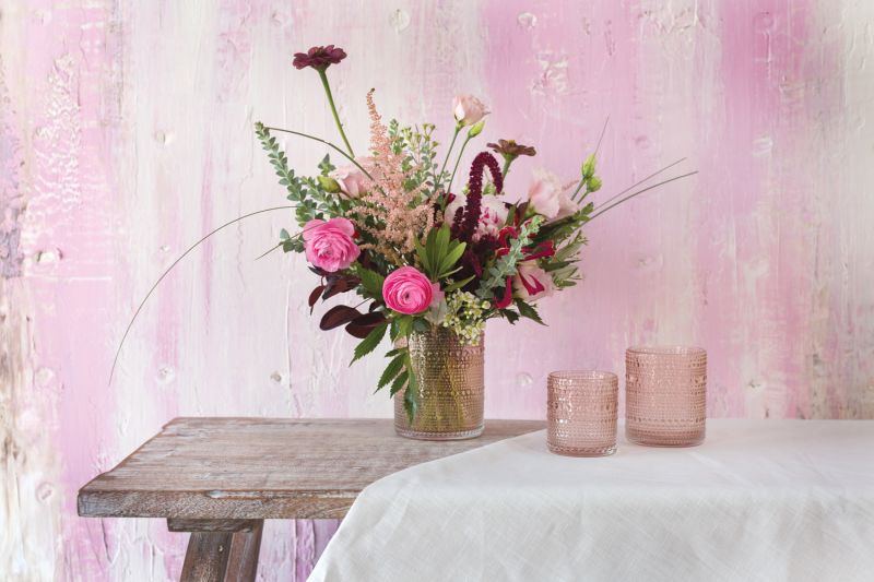 Share Blush Votive